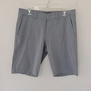 Travis Mathew Shorts Size 32